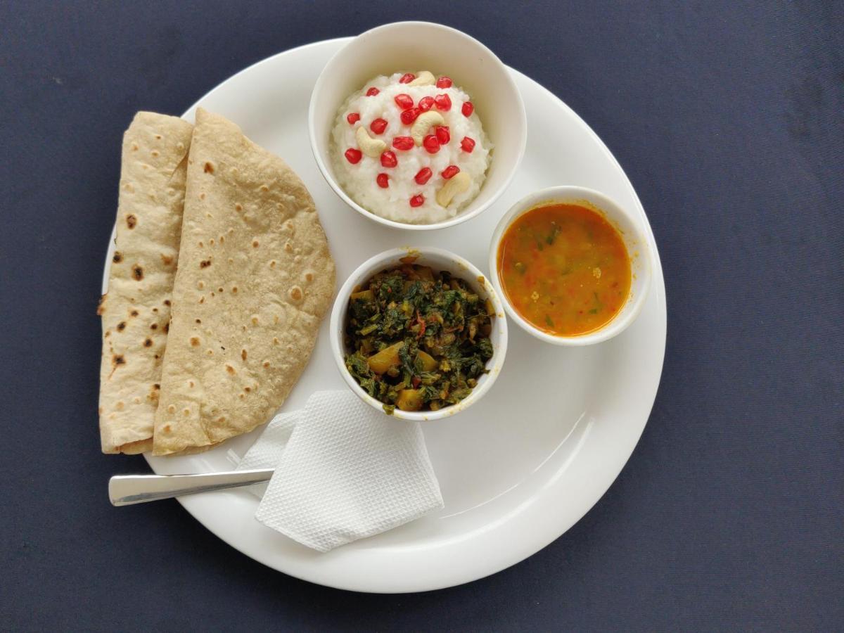 ホテル Airport Residency Devanahalli エクステリア 写真