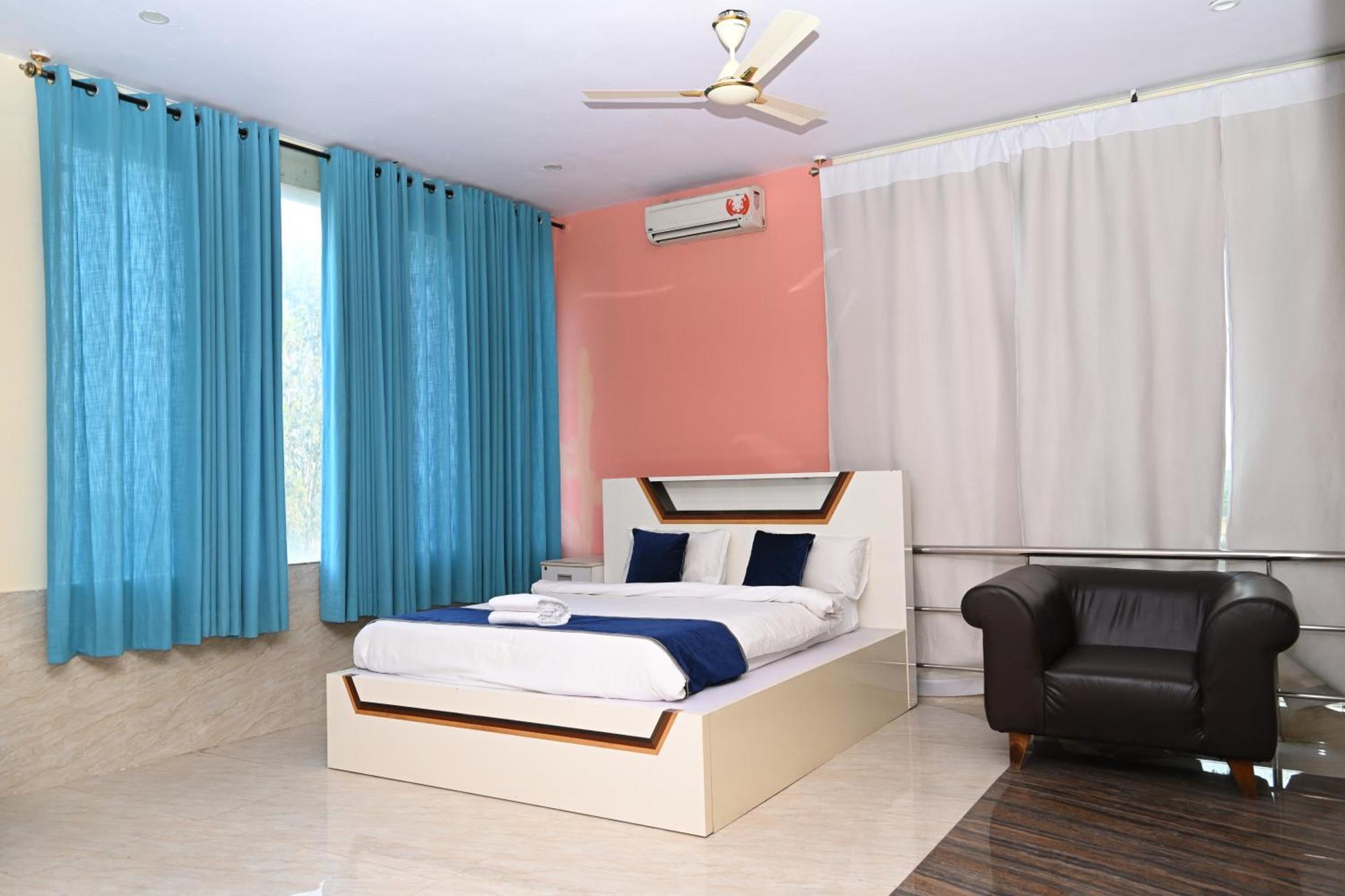 ホテル Airport Residency Devanahalli エクステリア 写真